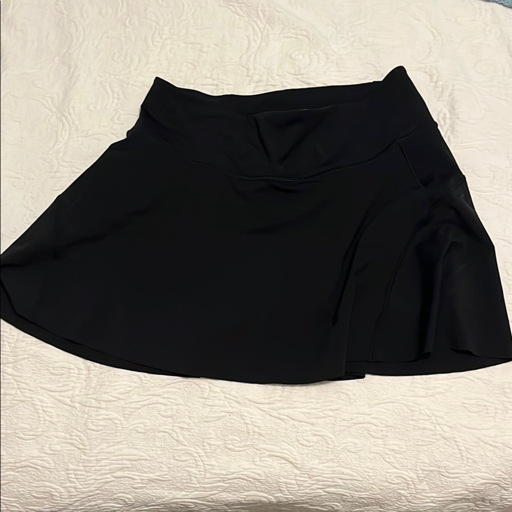 Athleta Black Asymmetrical Skater Skorts